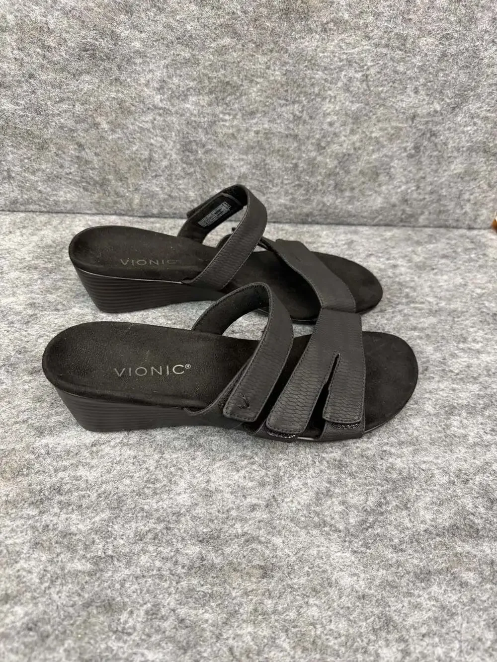 Vionic Black Slide Wedge Sandals Size 10 Adjustable Straps